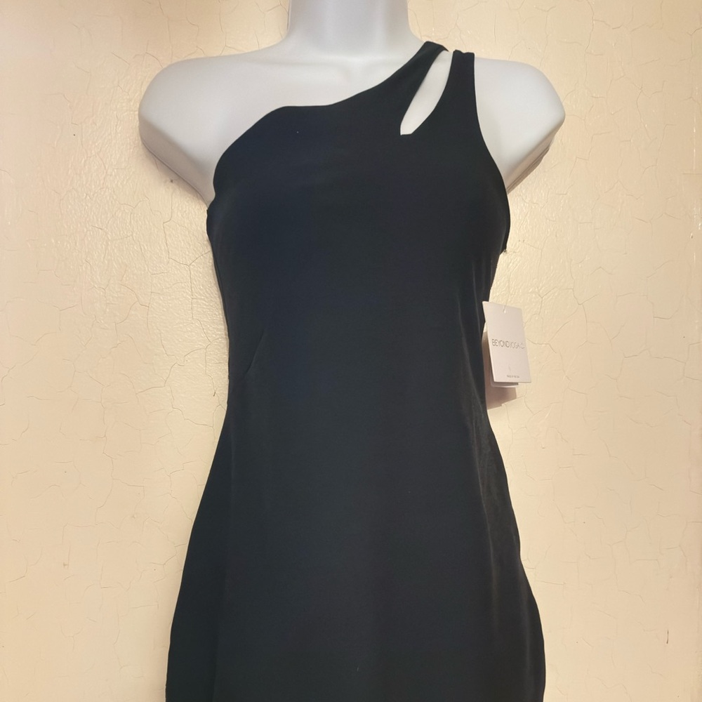 Beyond Yoga Black One-Shoulder active dress - size XS